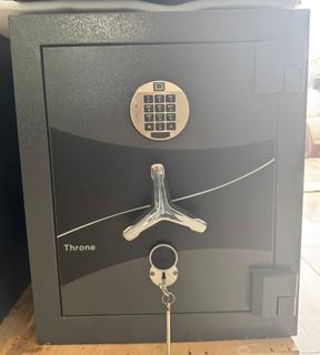 AF-II-600 with corner bolt